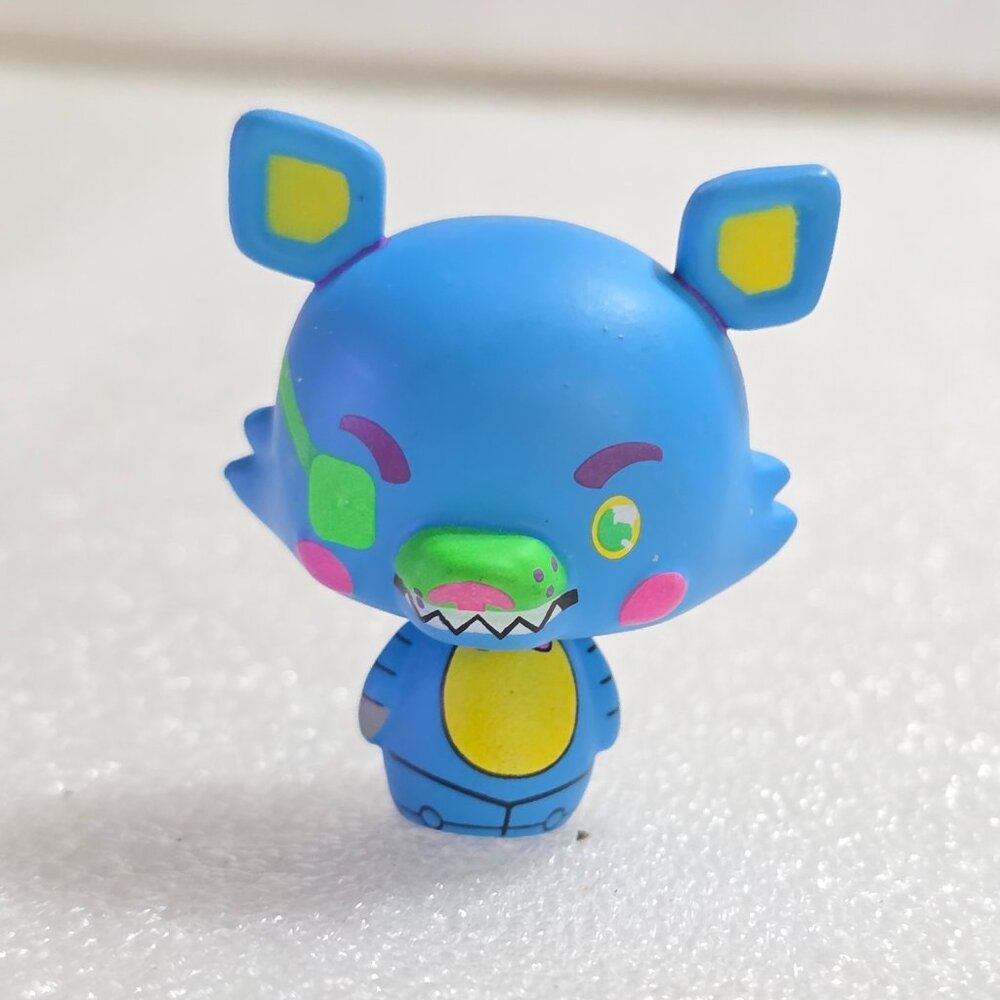 Funko Pint Sized Five Nights at Freddy's Blacklight Foxy Advent Calendar Figure